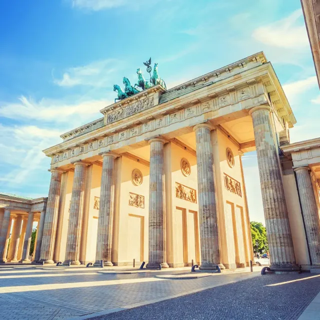 Brandenburger Tor im Sonnenlicht - Berlin