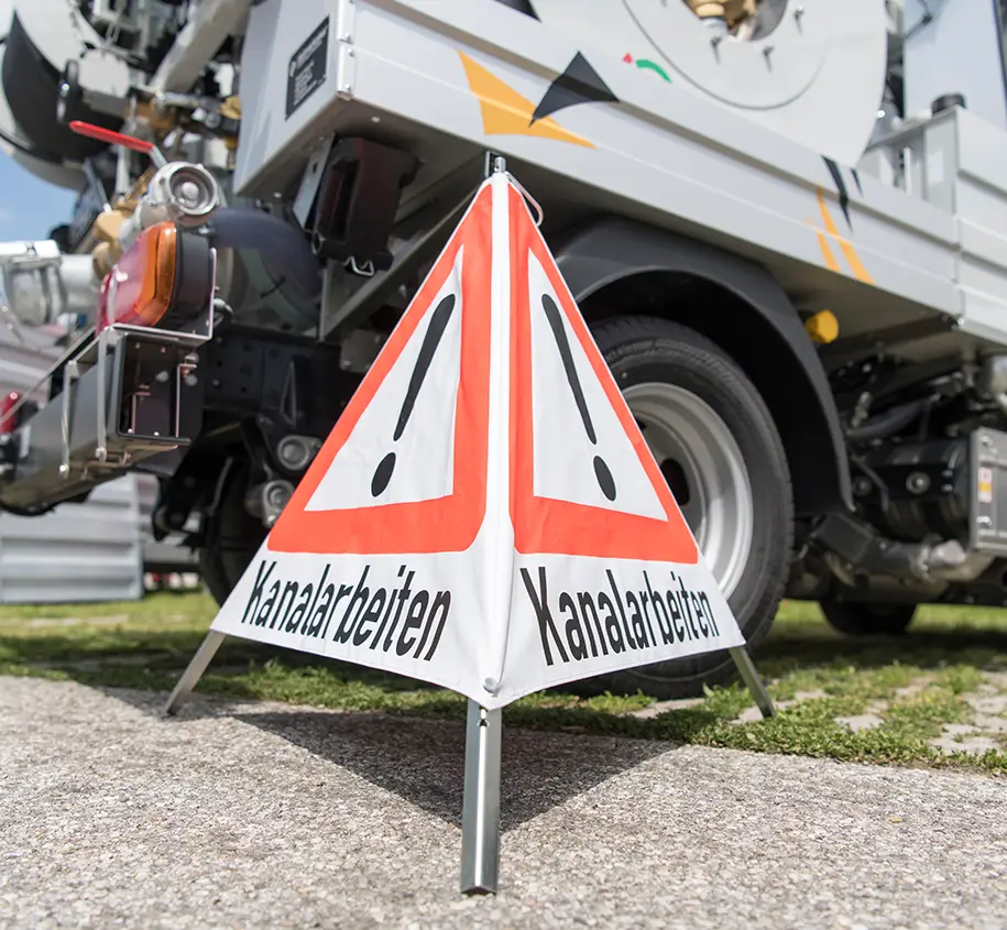 https://www.rohrpilot.de/wp-content/uploads/2024/06/ultraschallortung_kanalarbeit.webp